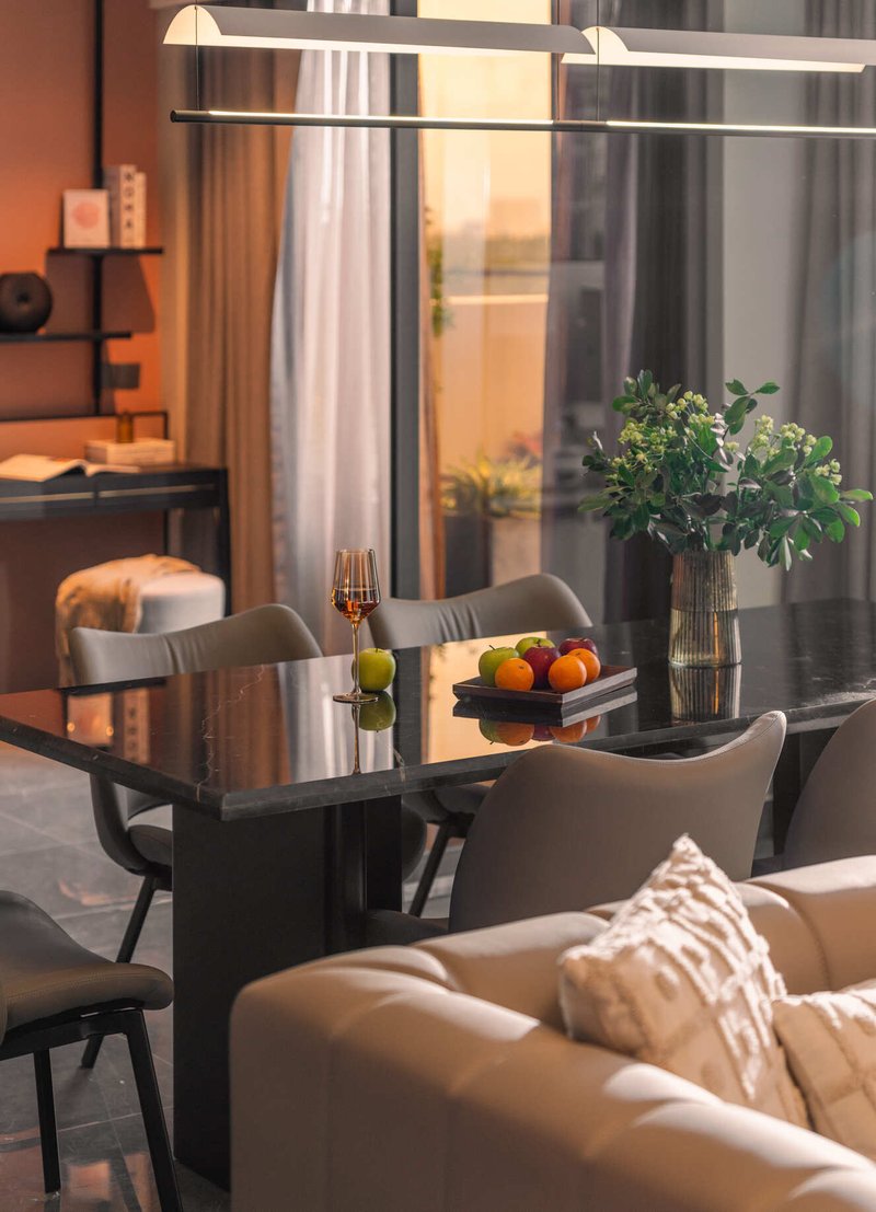 Nội thất trong căn hộ Traquil Harour được lựa chọn tỉ mỉ để nâng cao tổng thể của không gian sống