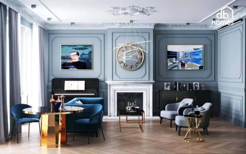 Thiết kế phòng khách rộng rãi với sofa lớn, bàn trà tinh xảo, đèn chùm lộng lẫy, kết hợp phào chỉ và tranh treo tường tạo vẻ đẹp cổ điển, sang trọng.