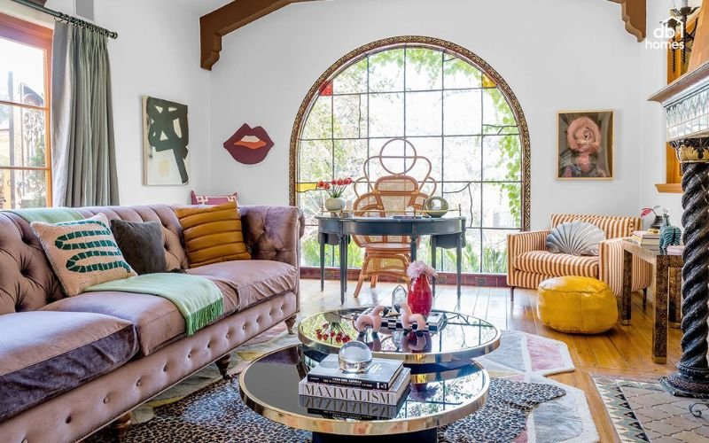 Một trong những xu hướng thiết kế phòng khách hiện nay là sự kết hợp giữa các phong cách khác nhau